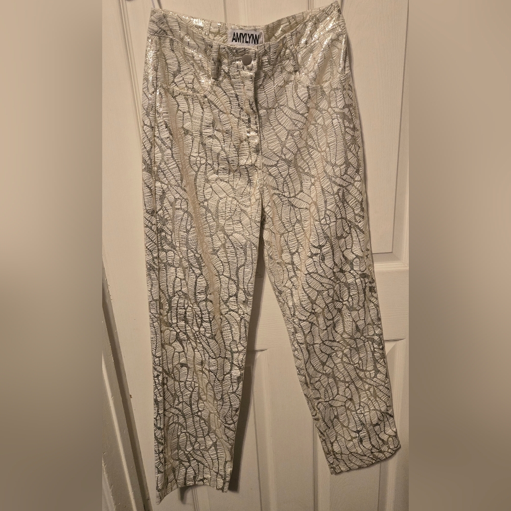 NWT Amylynn Lupe Printed Metallic Pants Sise Small Color Silver/Gold - Picture 2 of 15